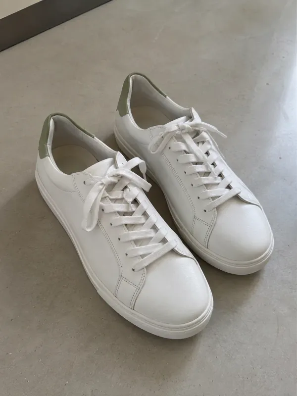 Your shoe photo