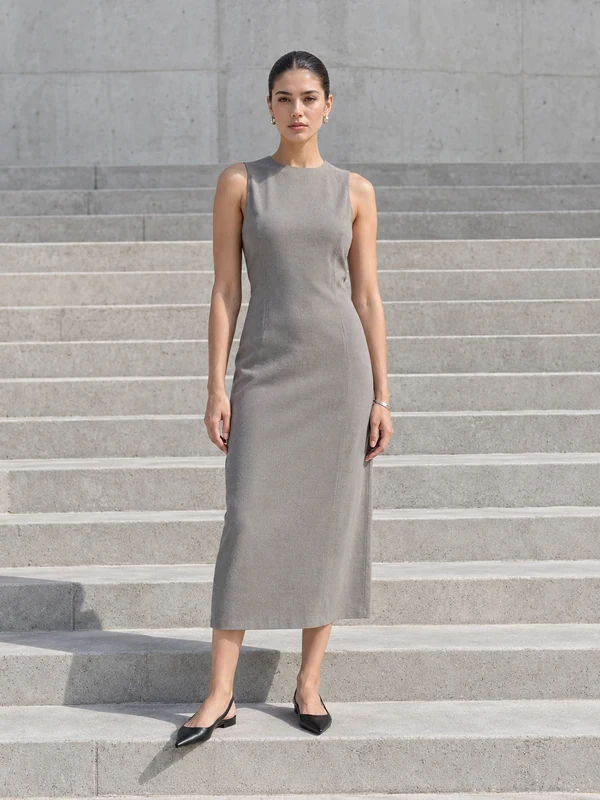 Steps pose for outfit try-on